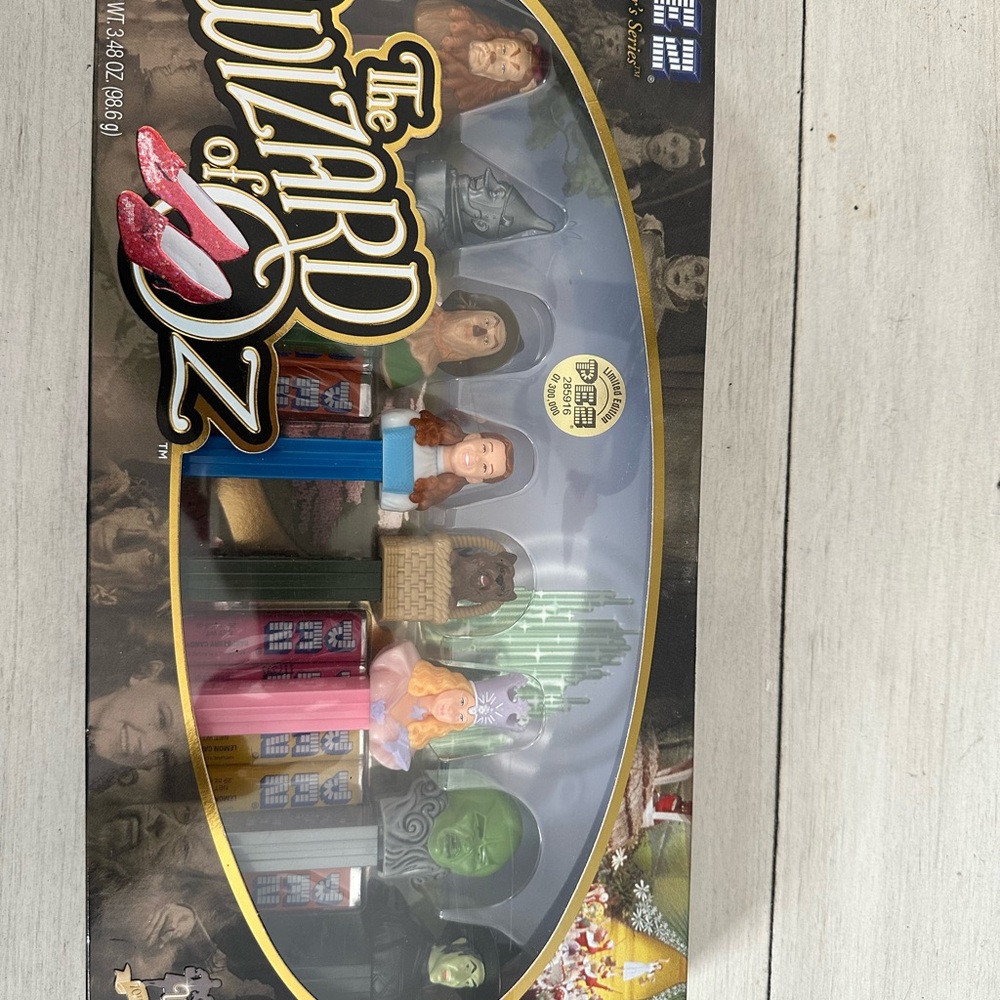 Wizard of Oz PEZ COLLECTOR’S Series 70th Anniversary NWOT